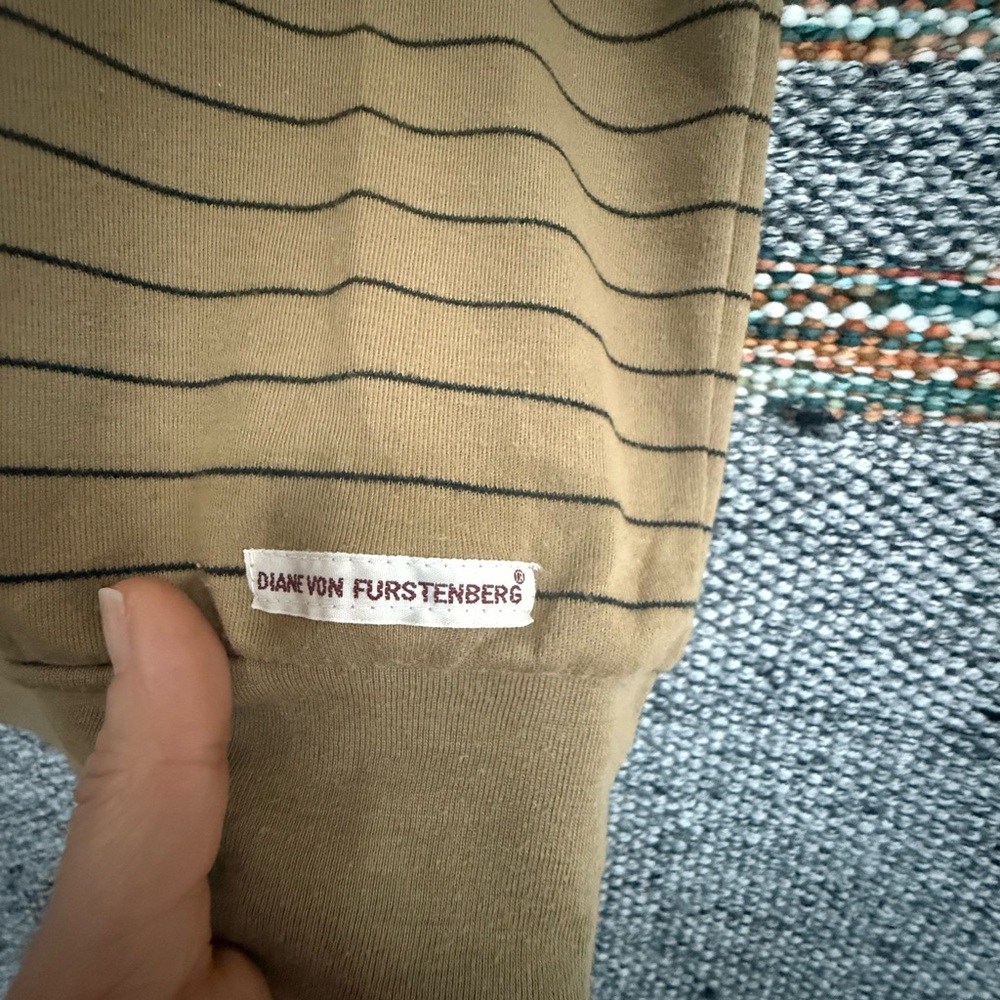 Vintage Diane Von Furstenberg Tan Striped Top - Picture 2 of 6